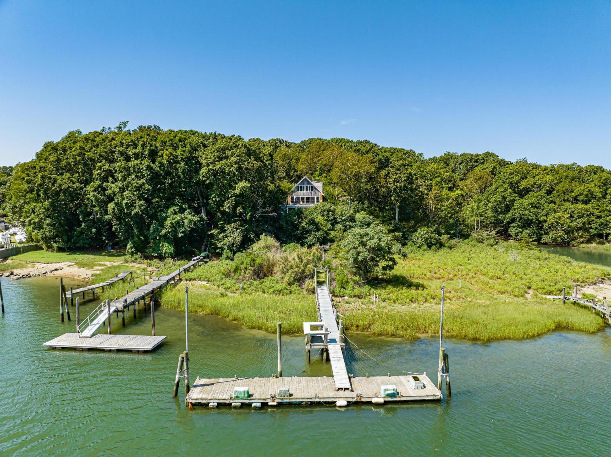 Nature'S Paradise: Private Dock & Water Views Mattituck Экстерьер фото
